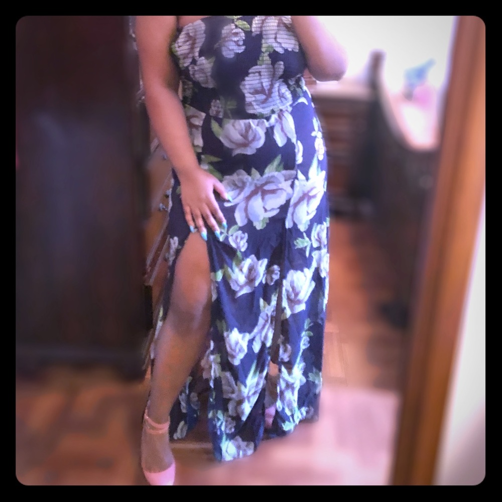 Fashion Nova Flower Print Maxi Dress